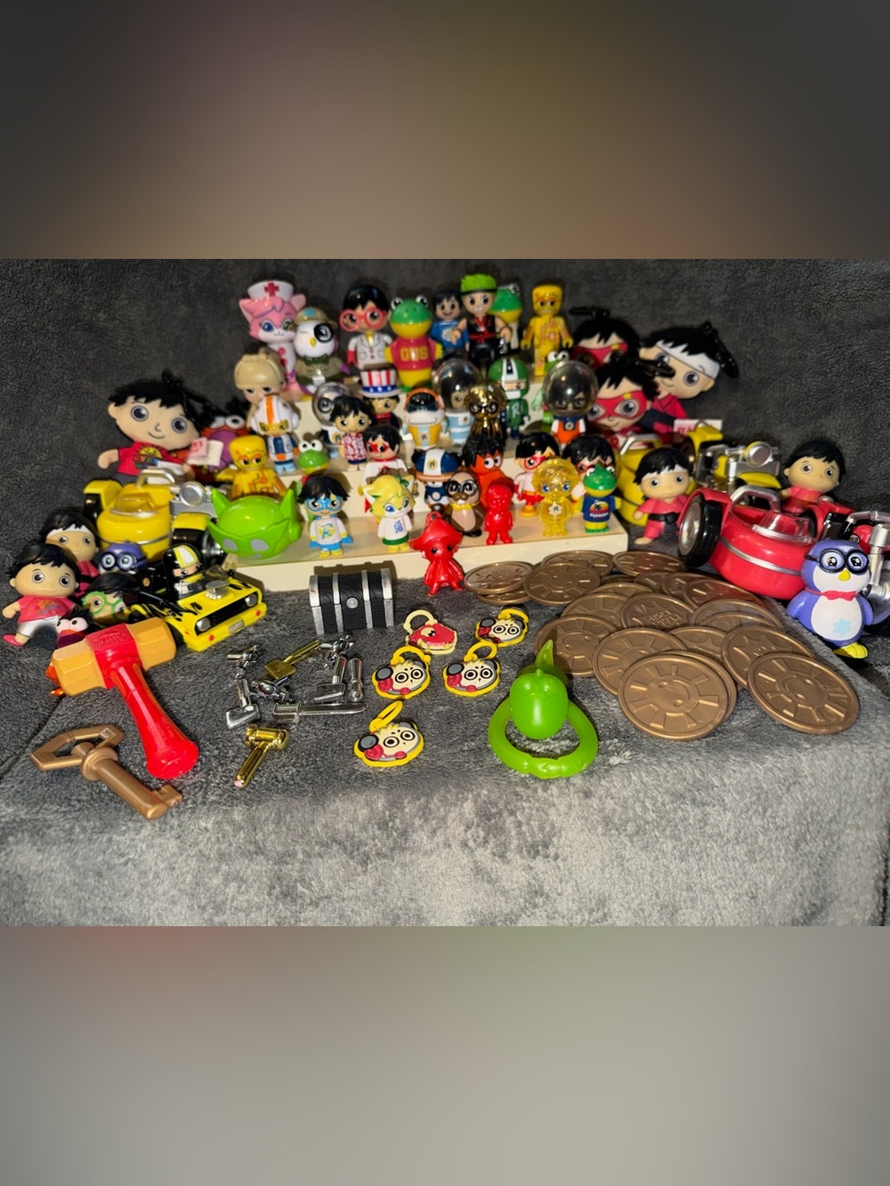 Ryan's World Toy Figures Lot Over 90 Assorted Figures Accessories Lot Toys Ryans